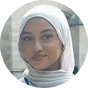 Saiema Hussian, Customer Service Lead
